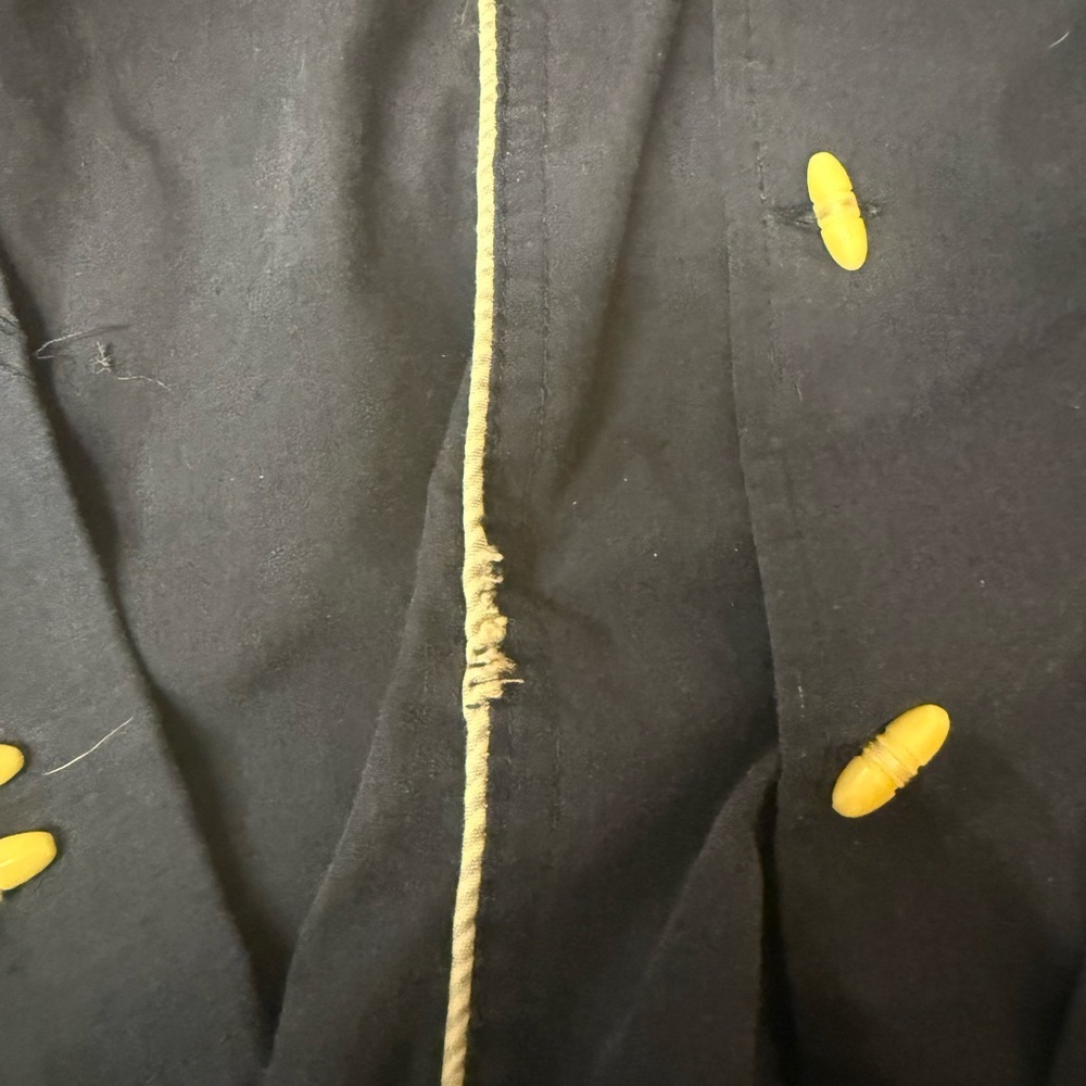 Vintage Custer western shirt with very unique buttons. - Picture 5 of 6